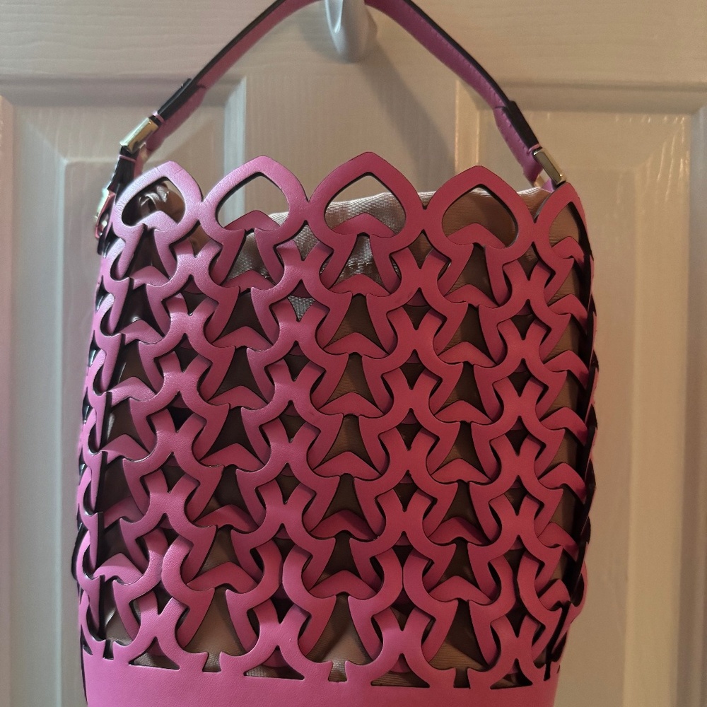 NWT Kate Spade Dorie Small Bucket Bag in Hibiscus Tea / Pink NWOT